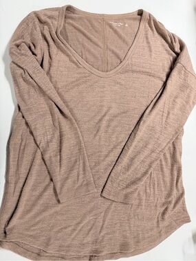 Abercrombie & Fitch Soft V-Neck Long Sleeve Legging Tee